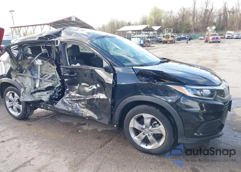 2021 Honda Hr-V Awd Lx z USA, uszkodzony, nr VIN 3CZRU6H35MM747247